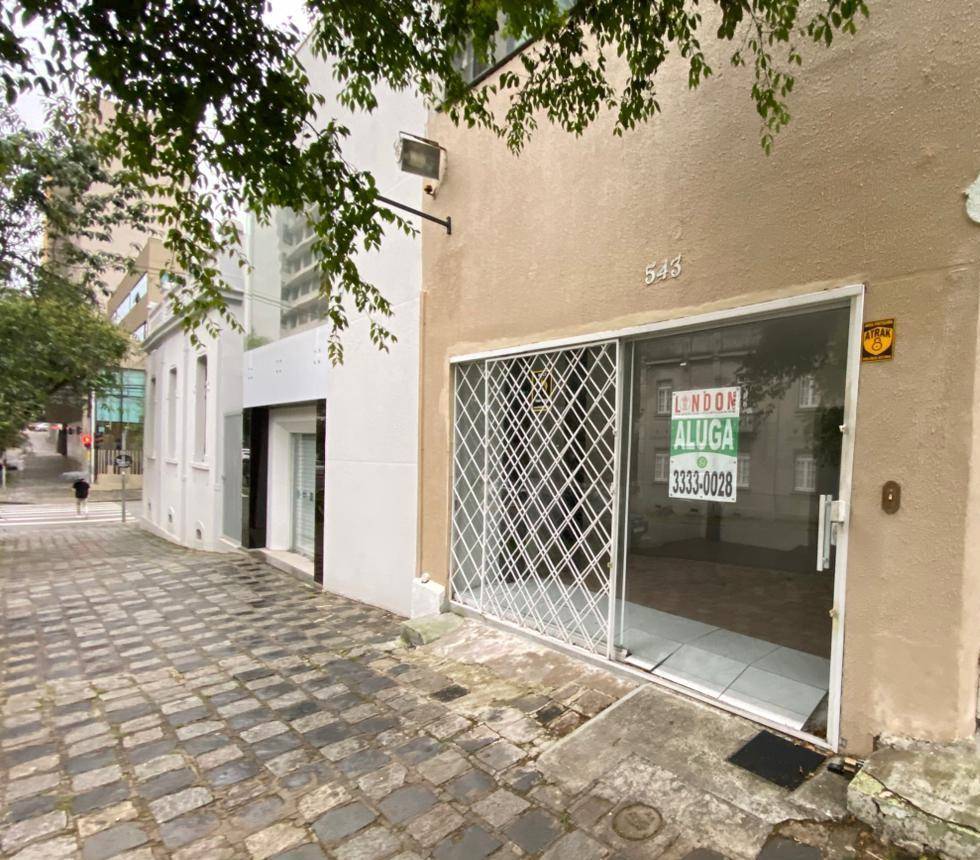 Loja para locacao no Centro em Curitiba com 48m² por R$ 2.250,00