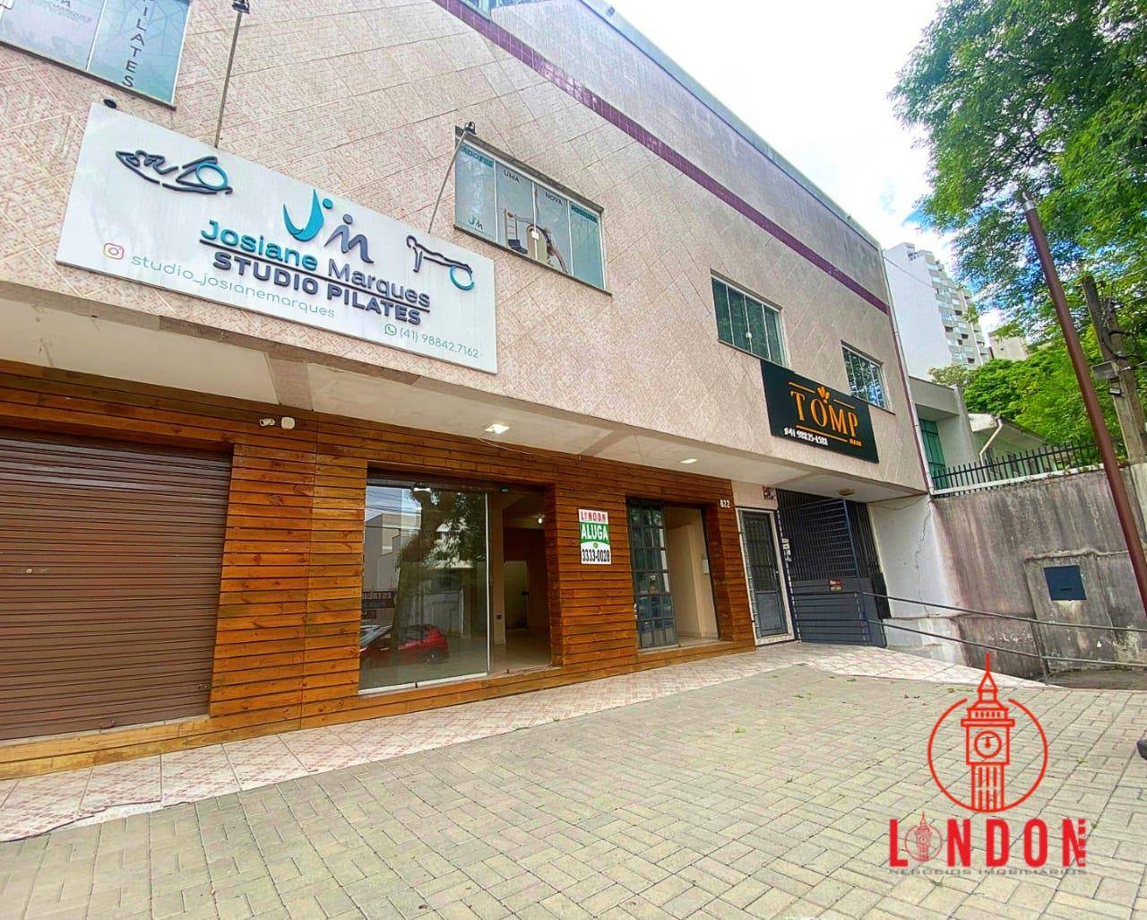 Loja para locacao no Agua Verde em Curitiba com 55m² por R$ 3.375,00