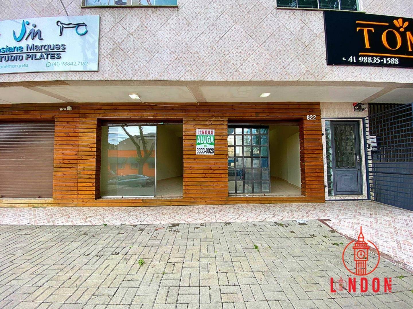 Loja para locacao no Agua Verde em Curitiba com 55m² por R$ 3.375,00