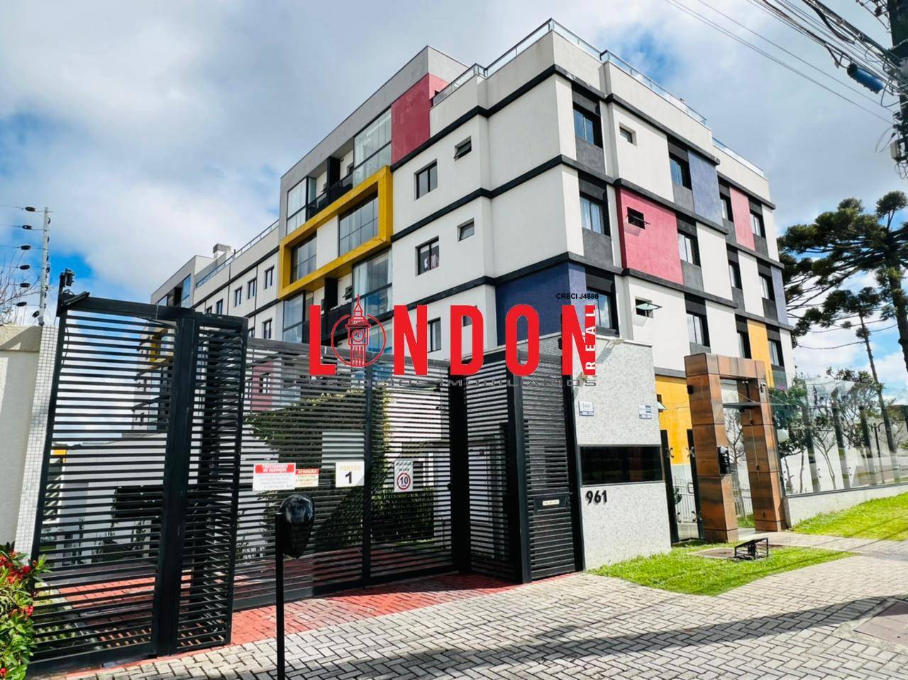 Apartamento para locacao no Santo Inacio em Curitiba com 115m² por R$ 5.625,00