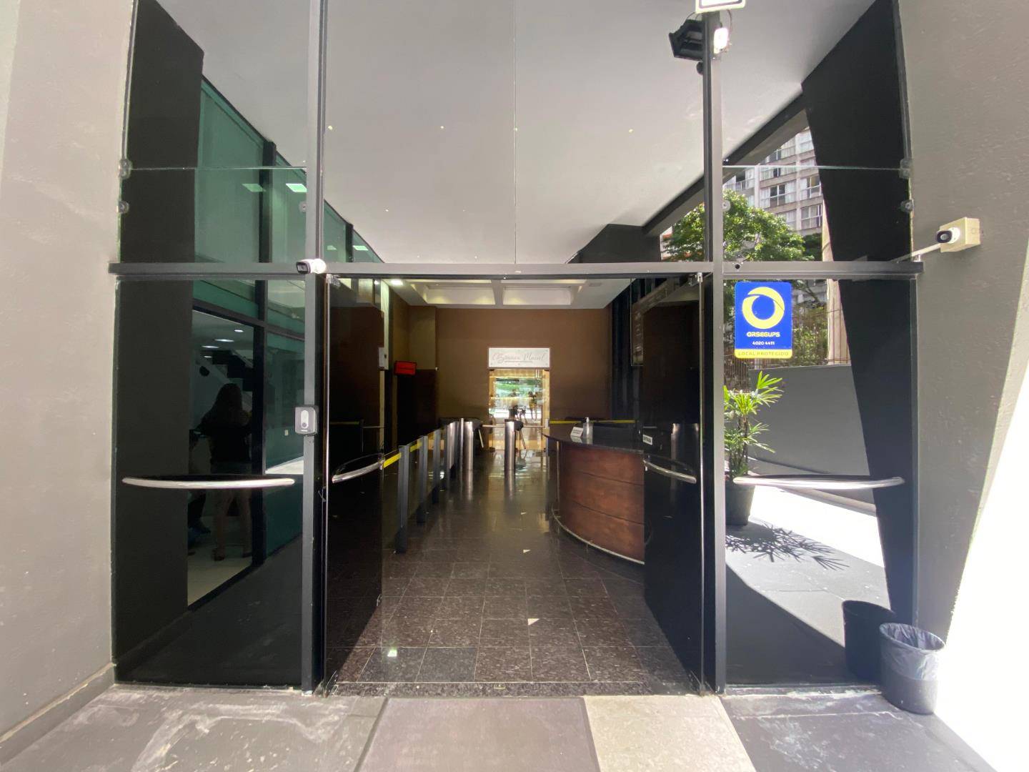 Cjto Comercial/sala para venda no Batel em Curitiba com 76m² por R$ 649.000,00