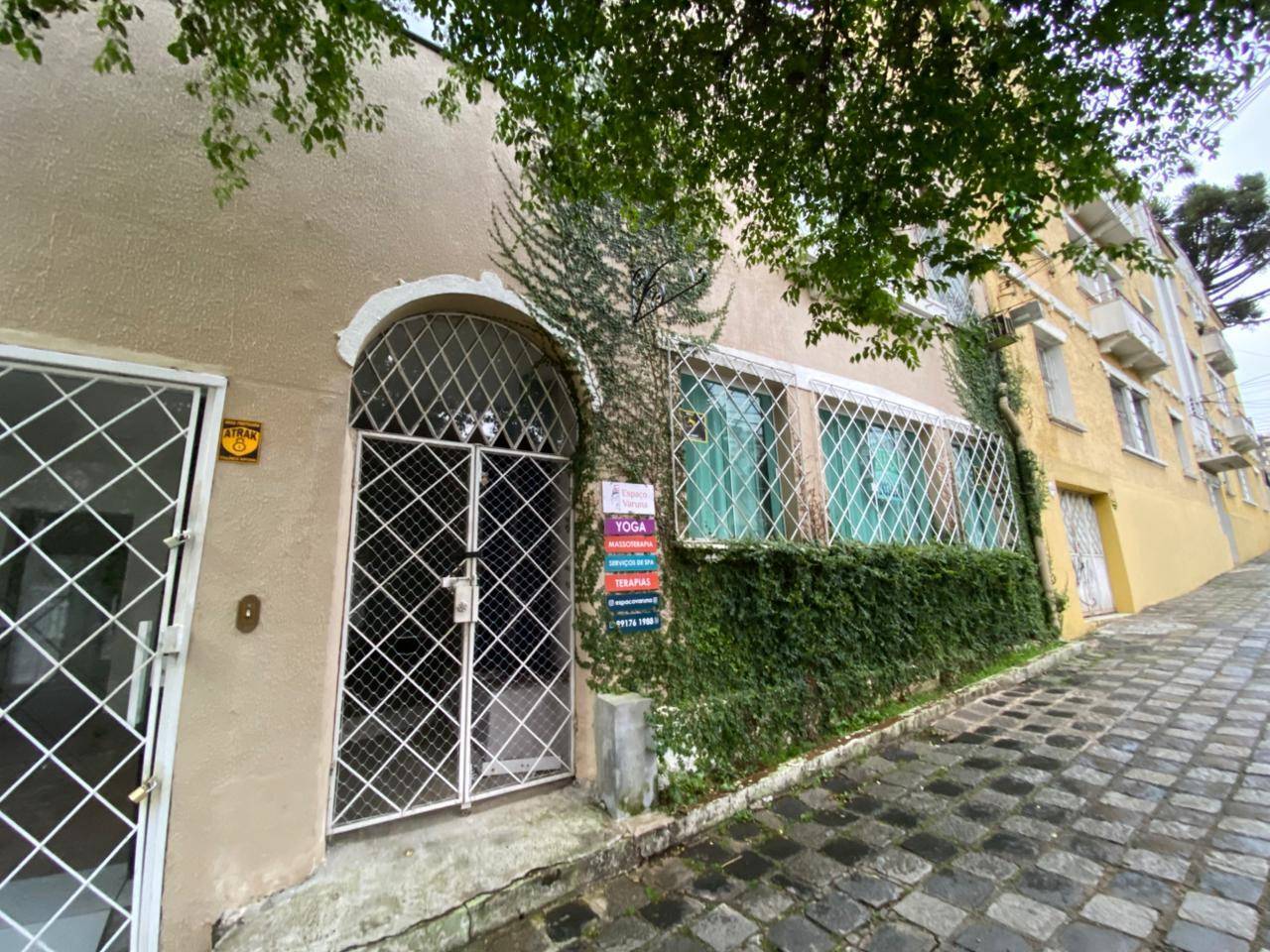 Casa Residencial para locacao no Centro em Curitiba com 230m² por R$ 6.250,00