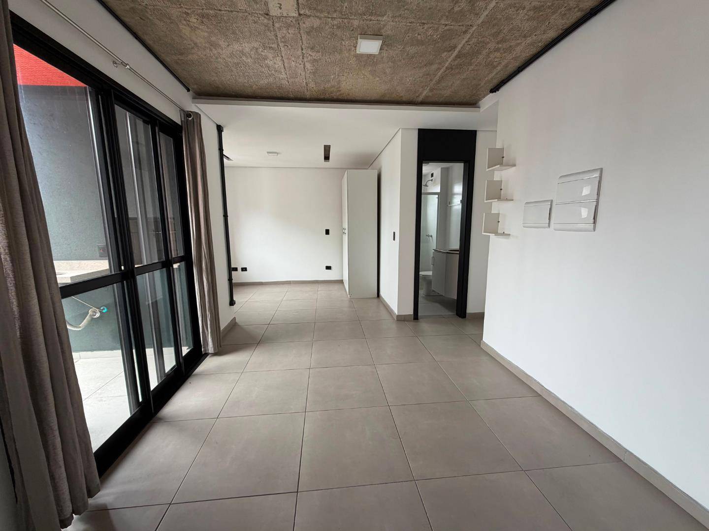 Apartamento para locacao no Prado Velho em Curitiba com 30m² por R$ 2.687,00
