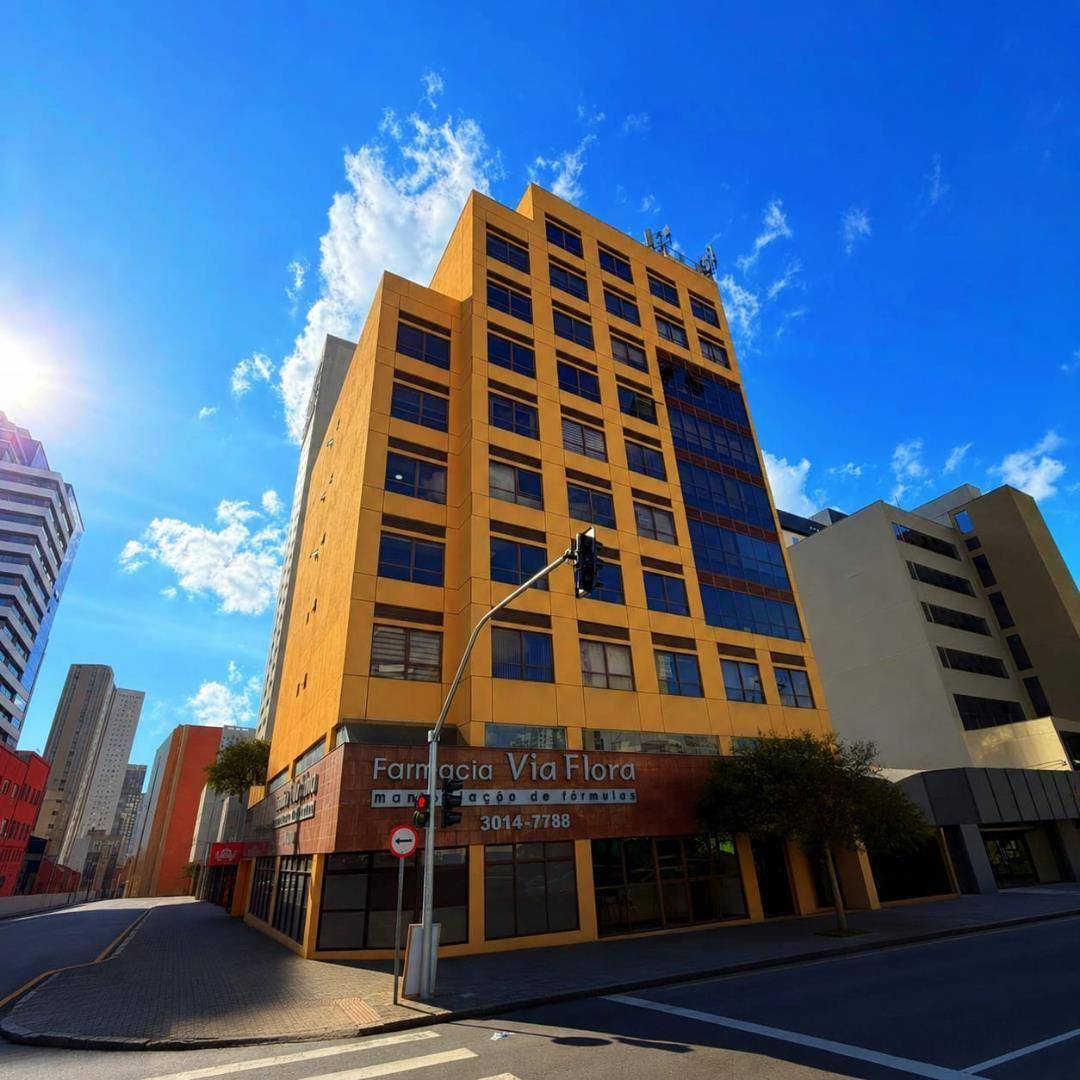 Cjto Comercial/sala para locacao no Centro em Guarapuava com 25m² por R$ 875,00