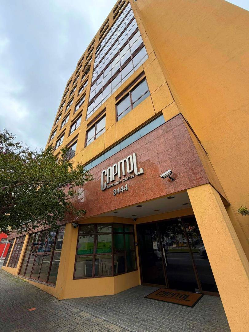 Cjto Comercial/sala para locacao no Centro em Curitiba com 25m² por R$ 875,00
