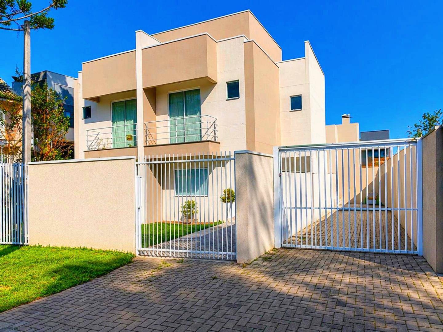 Sobrado Cond Fechado para venda no Campo Comprido em Curitiba com 226m² por R$ 778.000,00