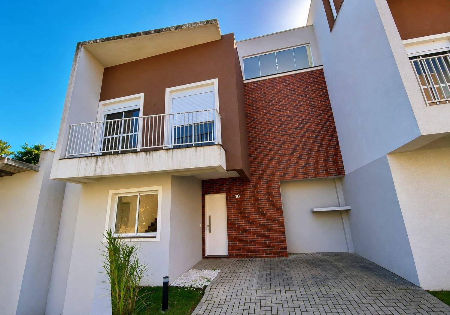 Sobrado Cond Fechado para locacao no Campo Comprido em Curitiba com 150m² por R$ 6.875,00