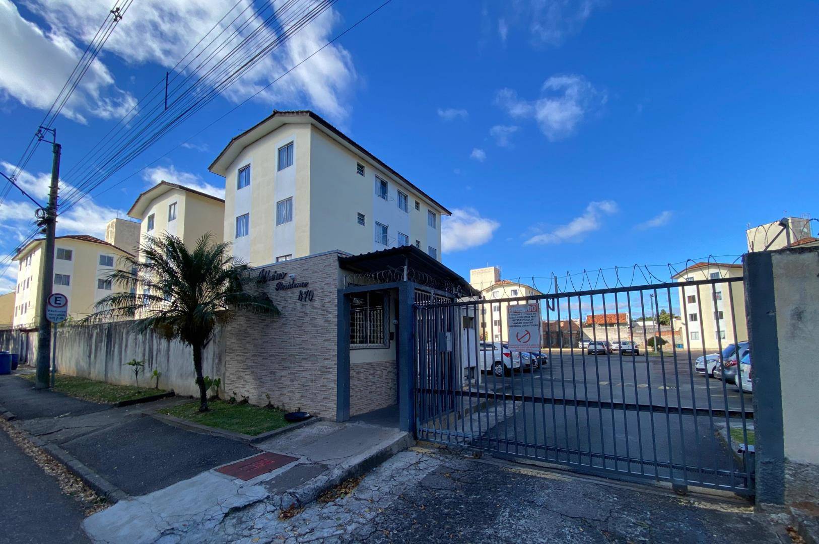 Apartamento para locacao no Tatuquara em Curitiba com 43m² por R$ 1.625,00