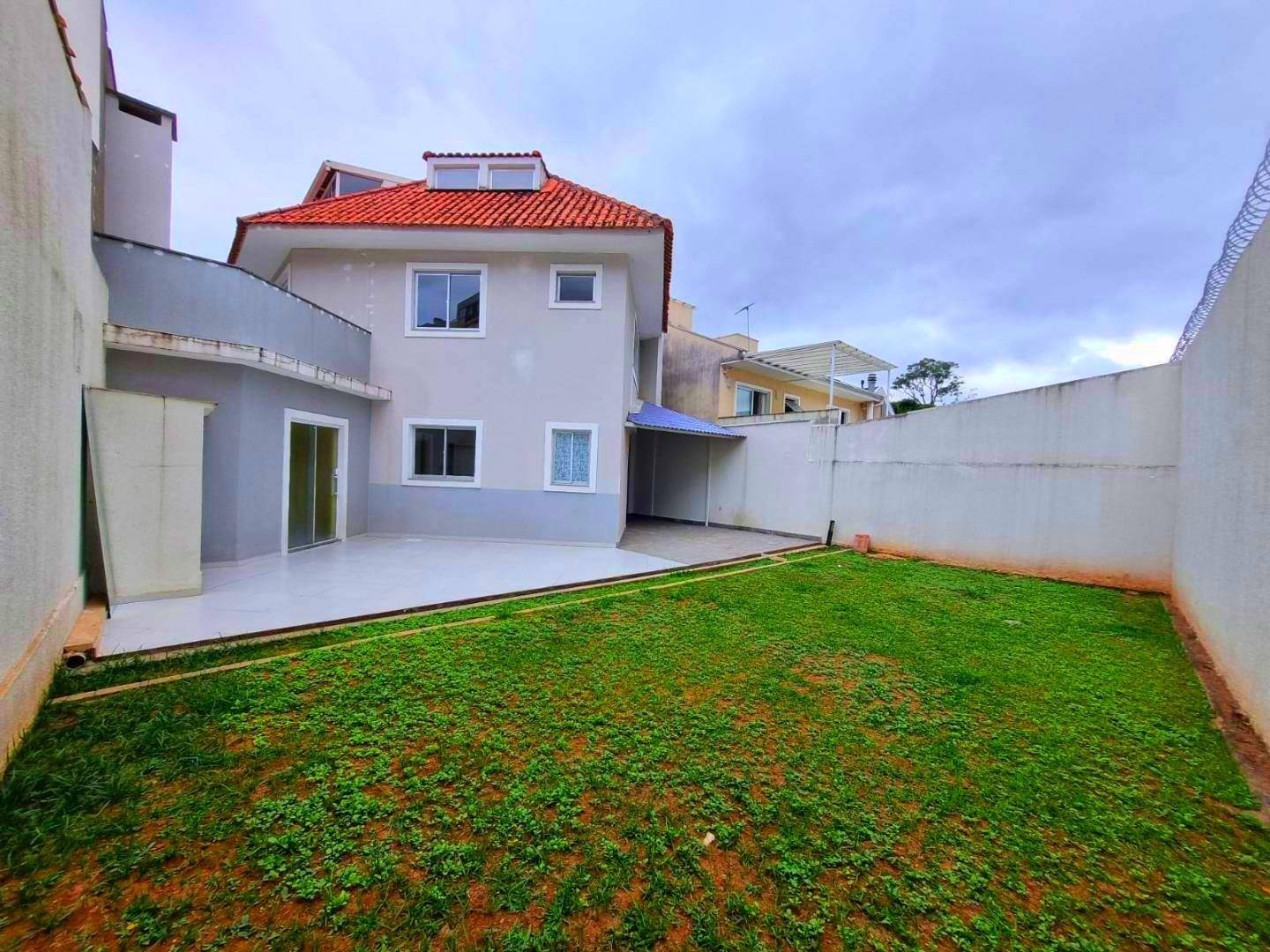 Casa Cond Fechado para locacao no Santo Inacio em Curitiba com 400m² por R$ 9.625,00