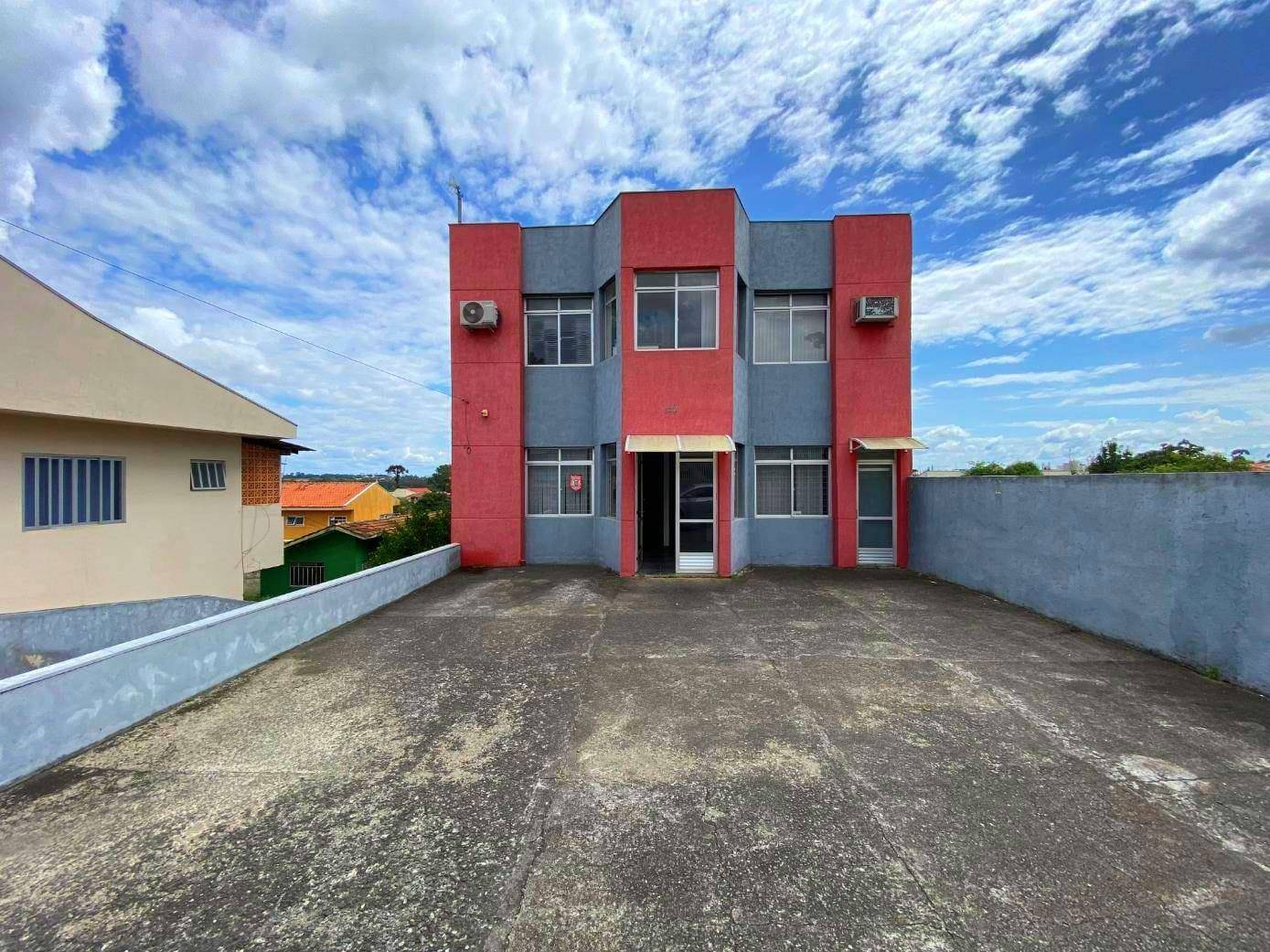 Apartamento para locacao no Tingui em Curitiba com 97m² por R$ 2.500,00