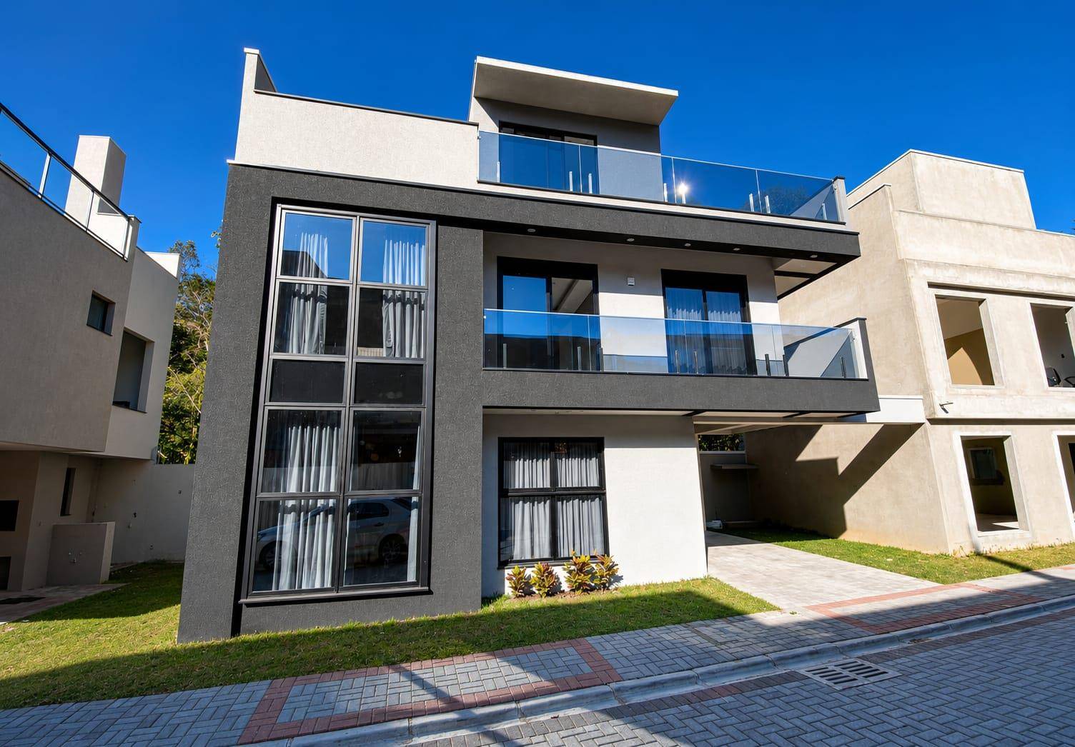Casa Cond Fechado para venda no Merces em Curitiba com 191m² por R$ 1.746.000,00