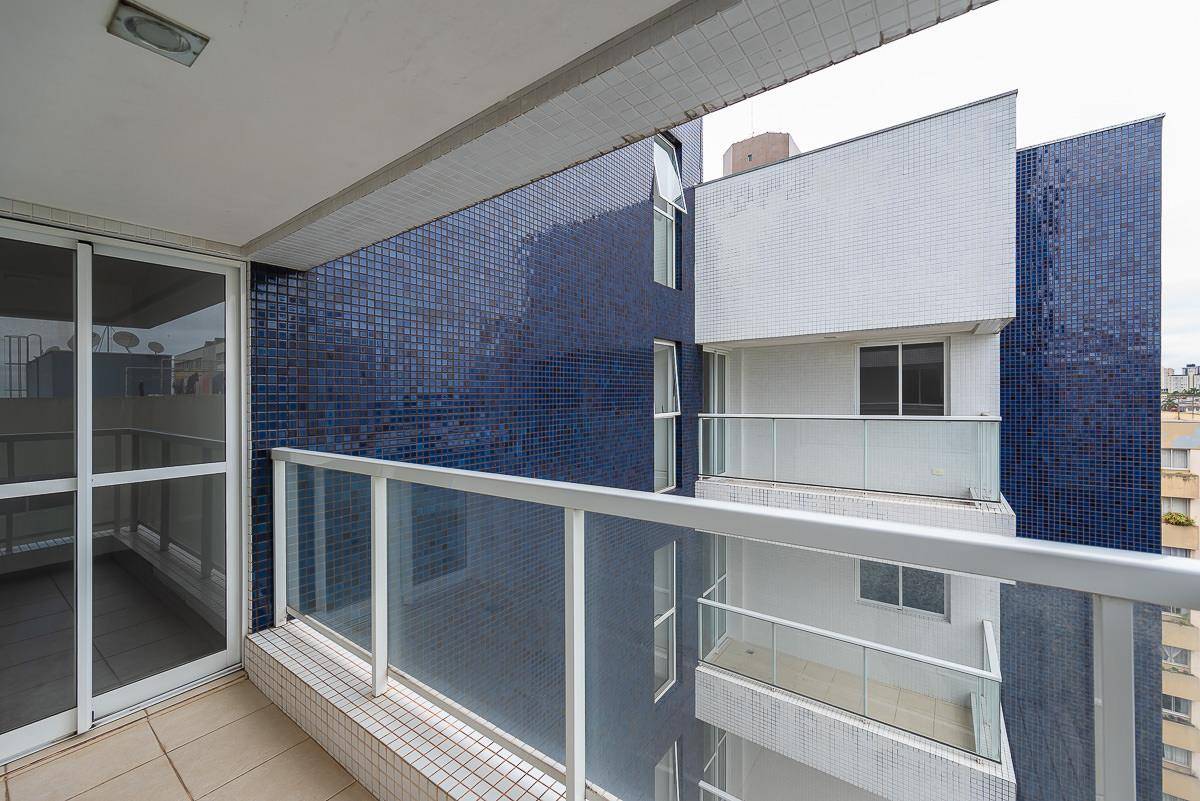 Apartamento para venda no Cristo Rei em Curitiba com 73m² por R$ 653.000,00