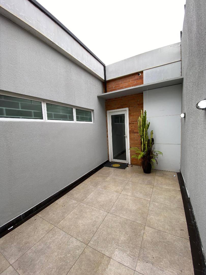 Casa Comercial para locacao no Sao Francisco em Curitiba com 136m² por R$ 12.500,00