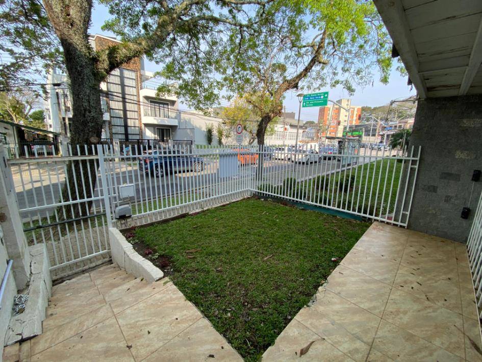 Cjto Comercial/sala para locacao no Agua Verde em Curitiba com 90m² por R$ 2.625,00