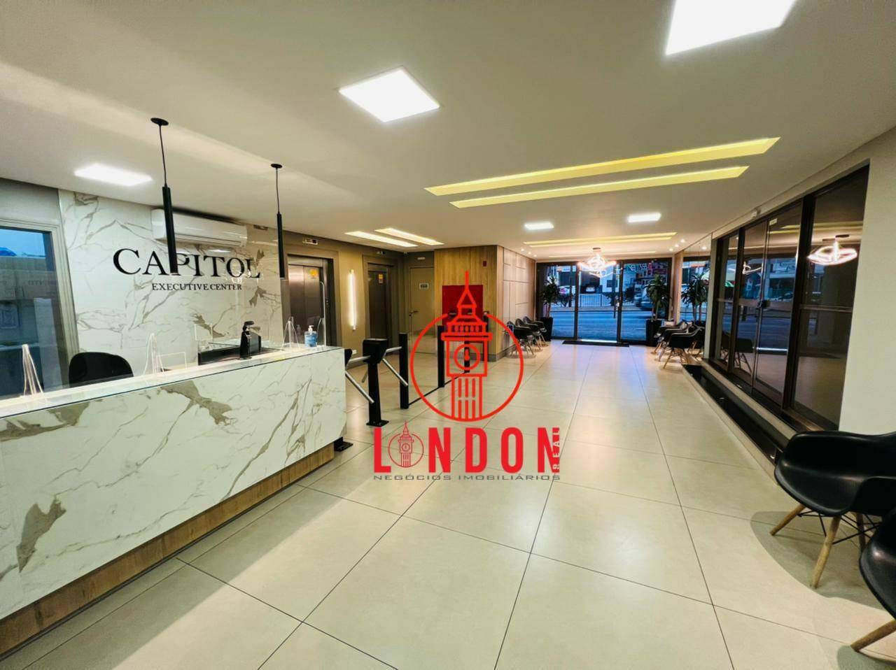 Cjto Comercial/sala para locacao no Centro em Curitiba com 25m² por R$ 812,00