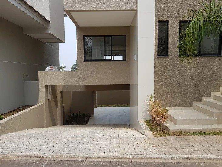 Sobrado Cond Fechado para locacao no Campo Comprido em Curitiba com 295m² por R$ 17.500,00
