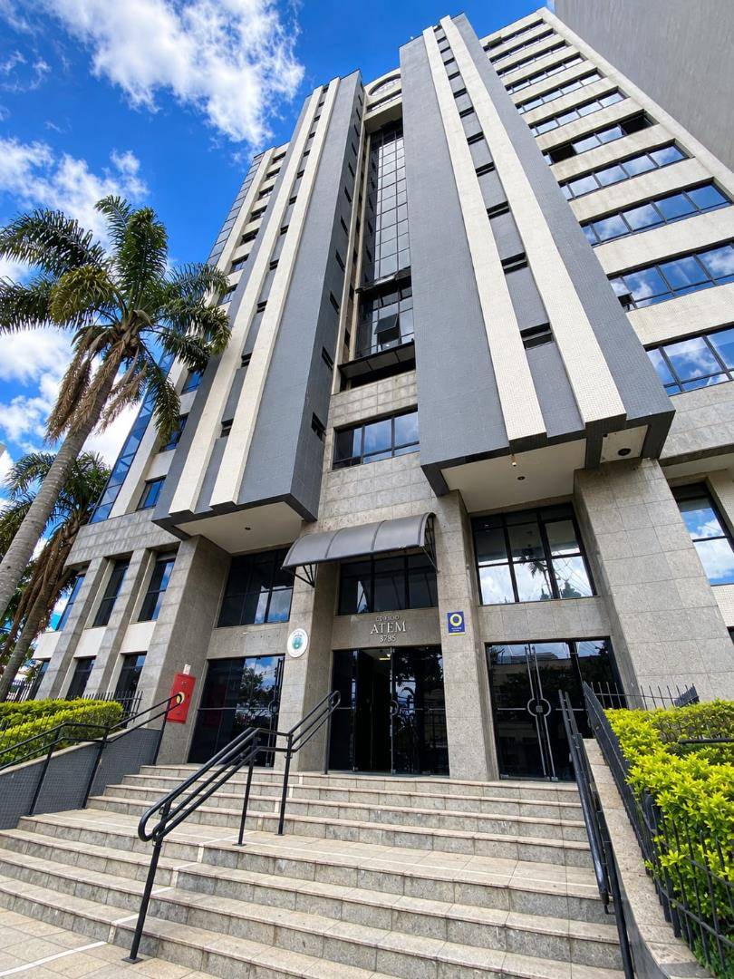 Cjto Comercial/sala para locacao no Reboucas em Curitiba com 86m² por R$ 1.250,00