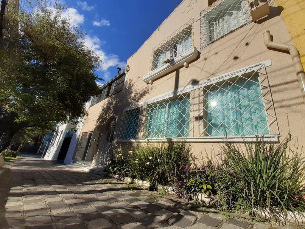 Casa Comercial para locacao no Centro em Curitiba com 230m² por R$ 6.250,00