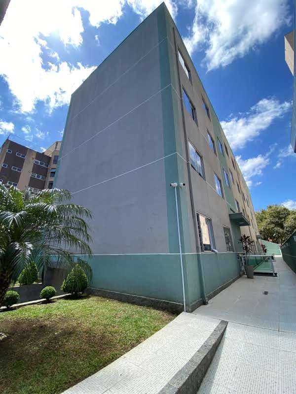 Apartamento para locacao no Agua Verde em Curitiba com 70m² por R$ 3.125,00