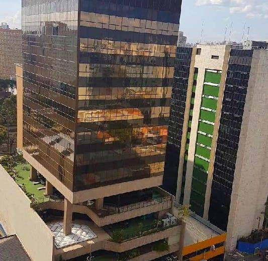 Cjto Comercial/sala para locacao no Centro em Curitiba com 436m² por R$ 23.100,00