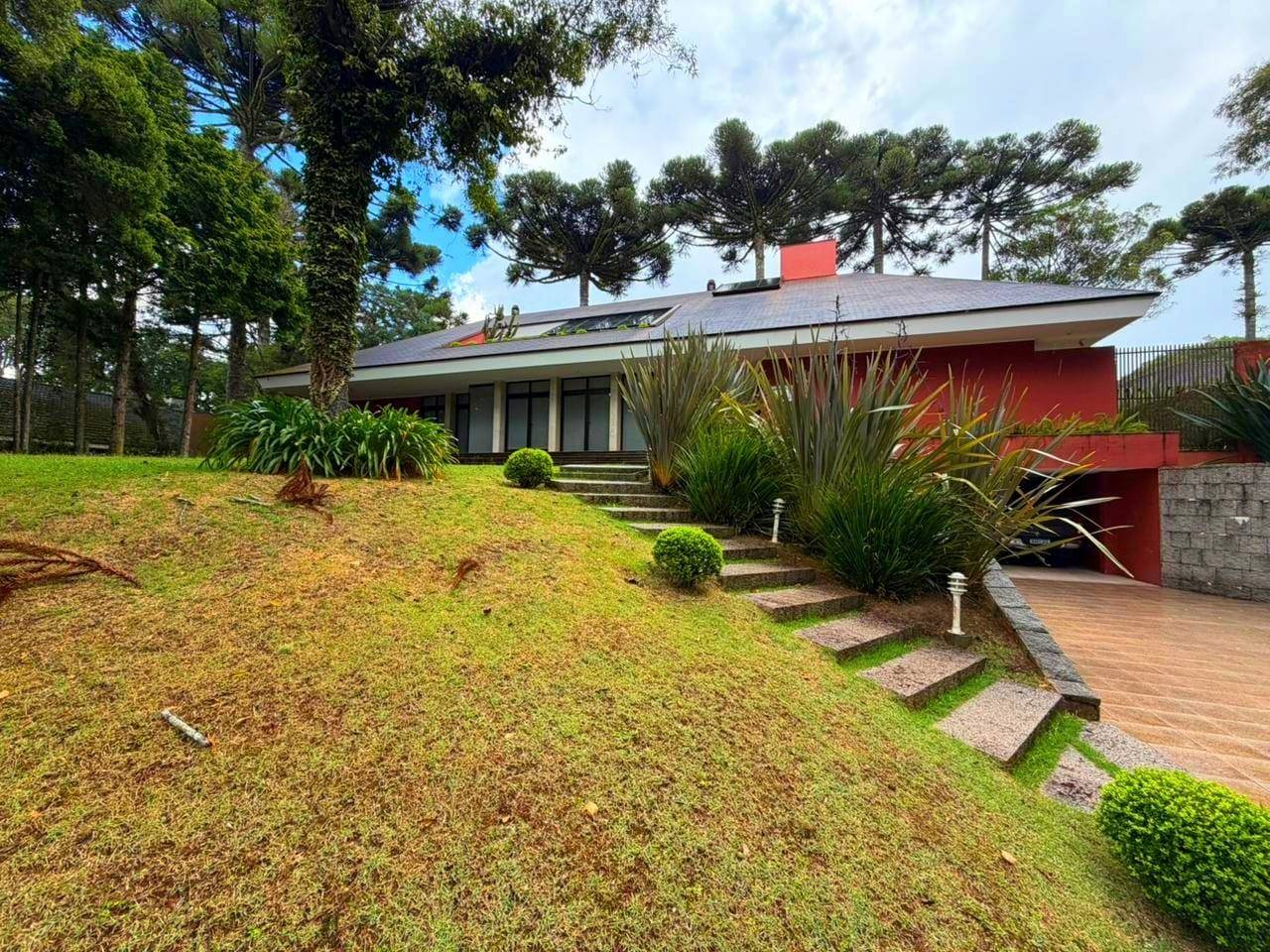 Casa Cond Fechado para venda no Sao Joao em Curitiba com 600m² por R$ 5.800.000,00