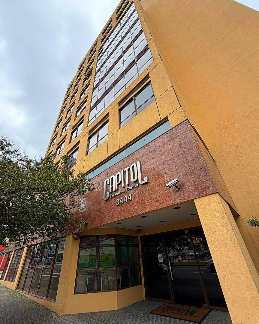 Garagem para locacao no Centro em Curitiba com 10m² por R$ 187,00