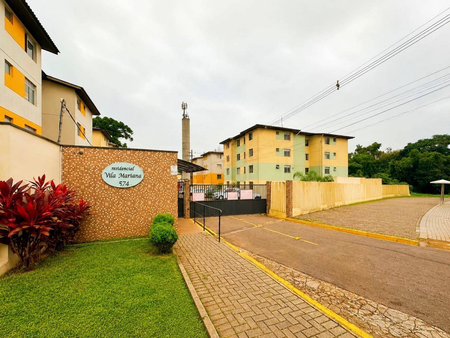 Apartamento para venda no Tatuquara em Curitiba com 44m² por R$ 179.900,00