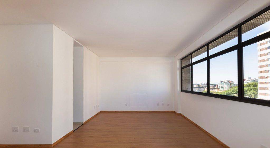 Cjto Comercial/sala para locacao no Agua Verde em Curitiba com 60m² por R$ 3.490,00