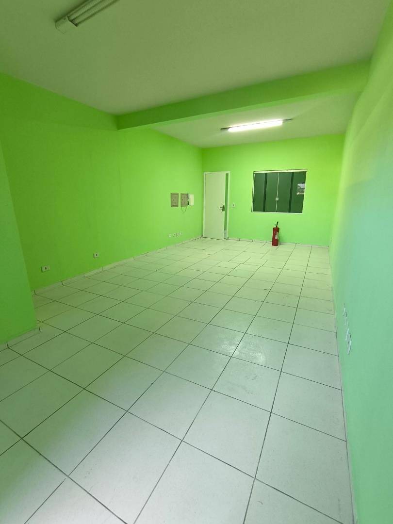 Cjto Comercial/sala para locacao no Alto Boqueirao em Curitiba com 52m² por R$ 2.375,00