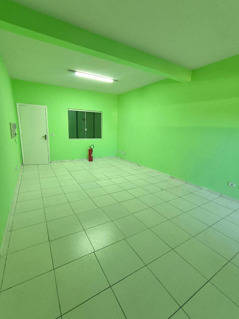 Cjto Comercial/sala para locacao no Alto Boqueirao em Curitiba com 52m² por R$ 2.375,00