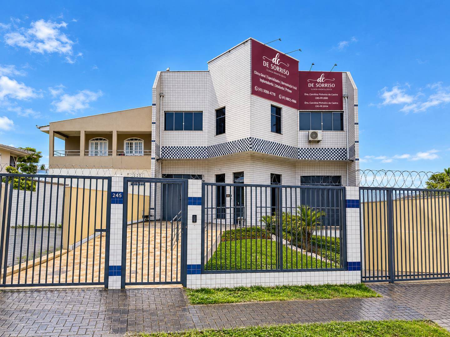 Cjto Comercial/sala para locacao no Alto Boqueirao em Curitiba com 52m² por R$ 1.725,00