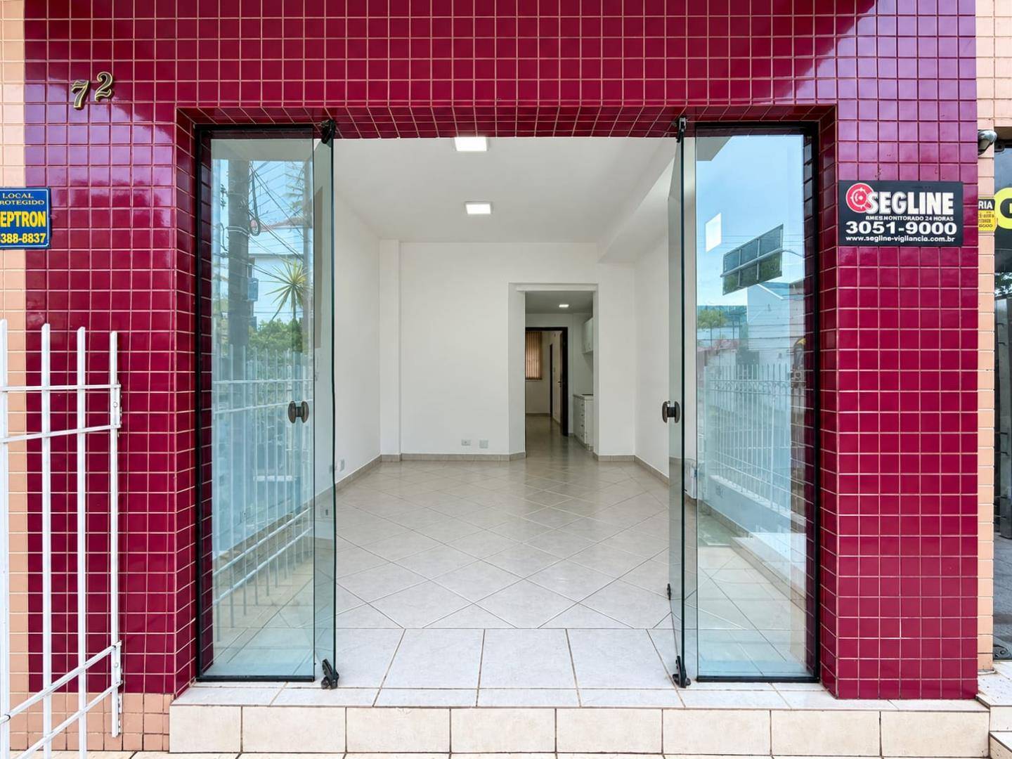 Loja para locacao no Centro em Curitiba com 85m² por R$ 5.625,00