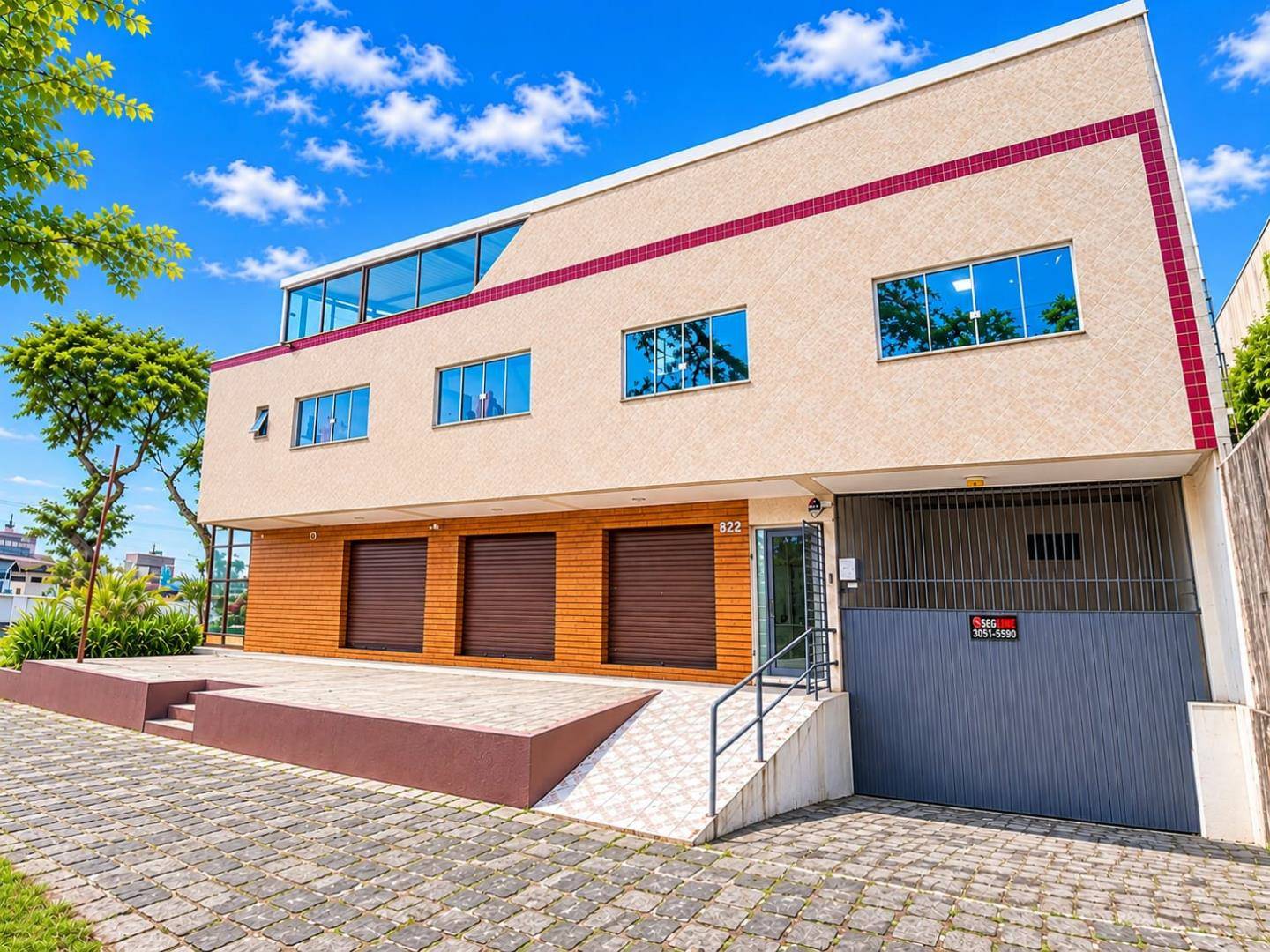 Cjto Comercial/sala para locacao no Agua Verde em Curitiba com 90m² por R$ 3.125,00