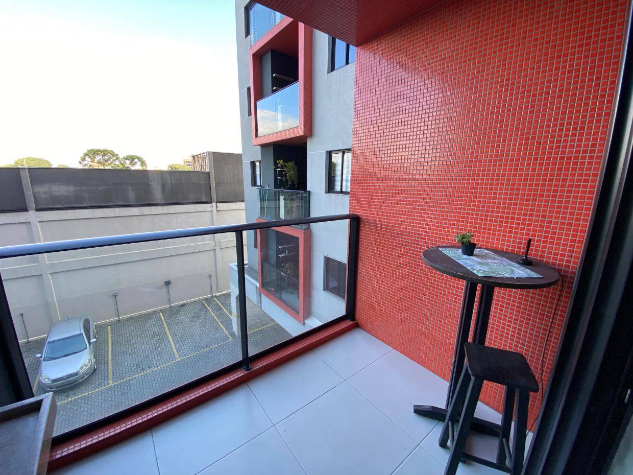 Apartamento para locacao no Prado Velho em Curitiba com 30m² por R$ 3.000,00
