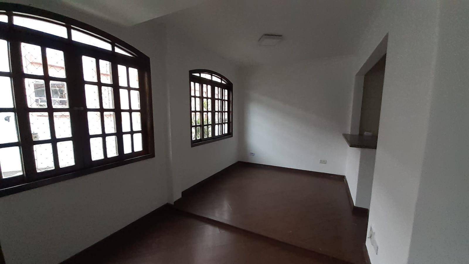 Casa Cond Fechado para locacao no Parolin em Curitiba com 90m² por R$ 3.750,00