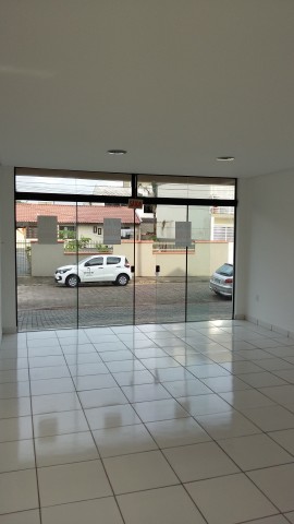 Cjto Comercial_sala no Ilha da Figueira em Jaragua do Sul / SC