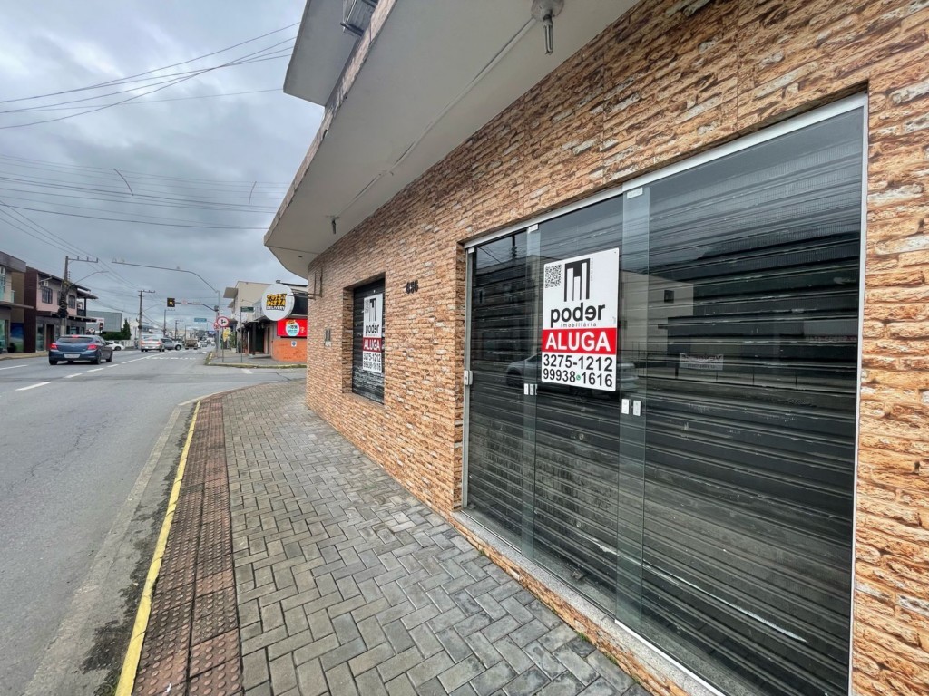 Cjto Comercial_sala no Baependi em Jaragua do Sul / SC
