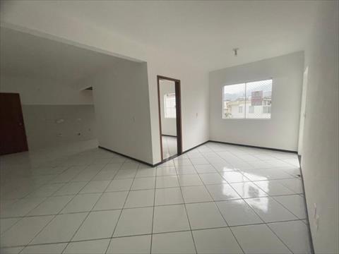 Apartamento no Centro em Jaragua do Sul / SC