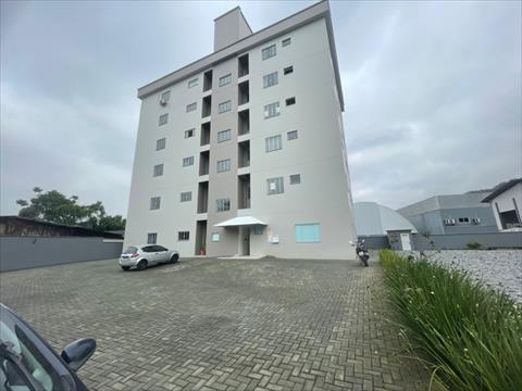 Apartamento no Imigrantes em Guaramirim / SC