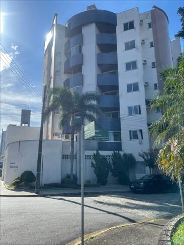 Apartamento no Centro em Jaragua do Sul / SC