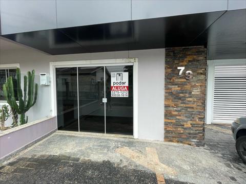 Cjto Comercial_sala no Czerniewicz em Jaragua do Sul / SC