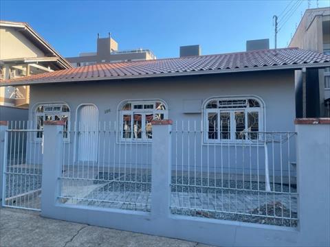 Casa Residencial no Barra do Rio Cerro em Jaragua do Sul / SC