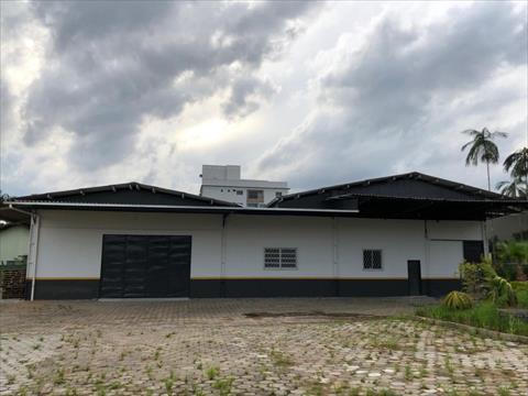 Galpão no Centro em Guaramirim / SC