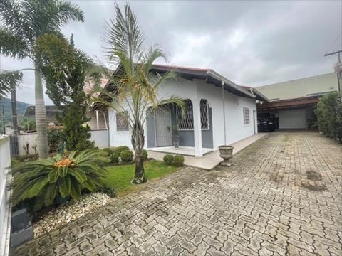Casa Residencial no Avai em Guaramirim / SC