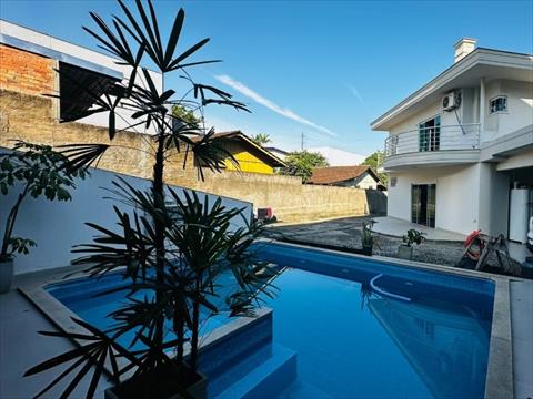 Casa Residencial no Tifa Martins em Jaragua do Sul / SC