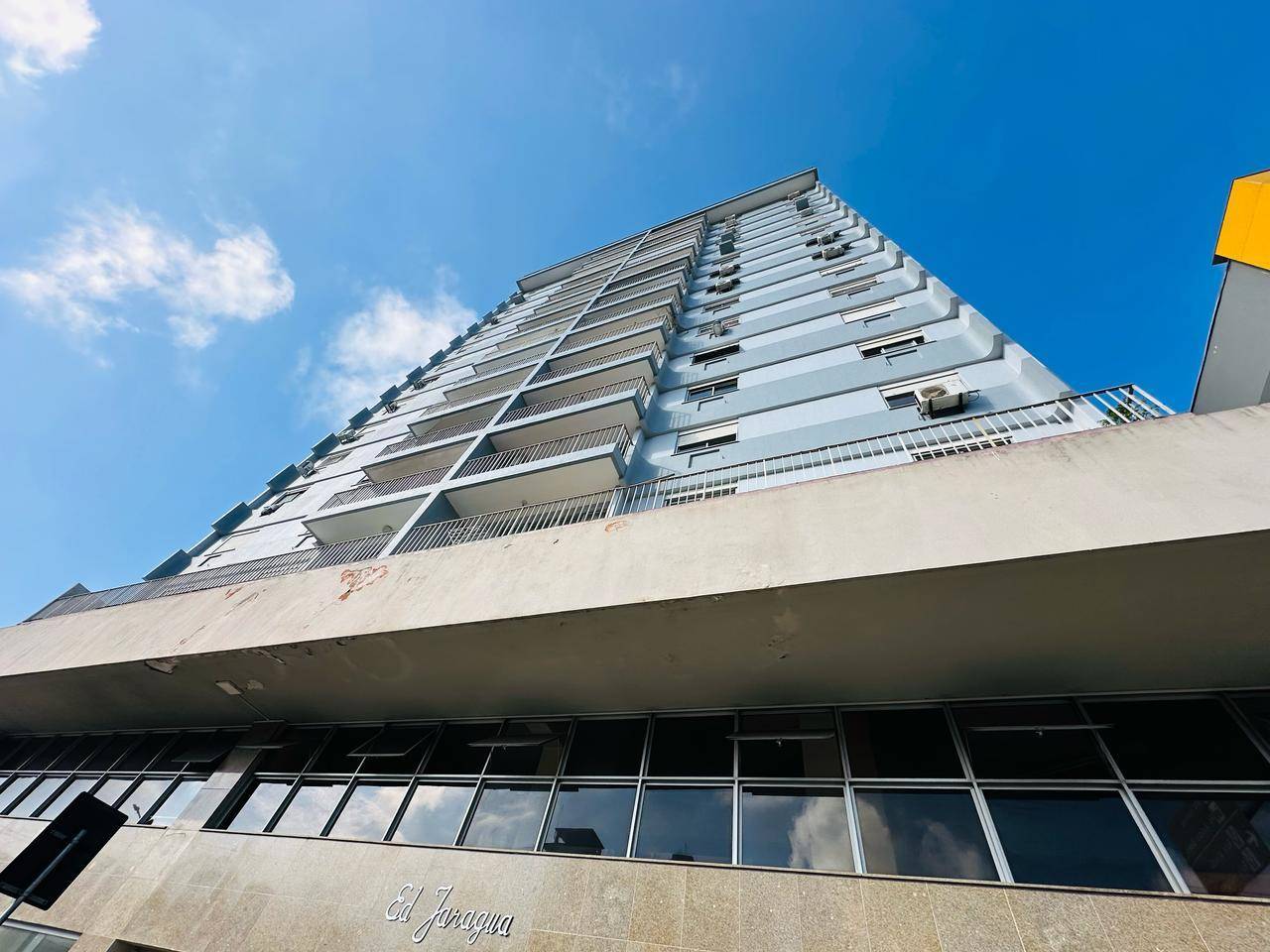 Apartamento no Centro em Jaragua do Sul / SC