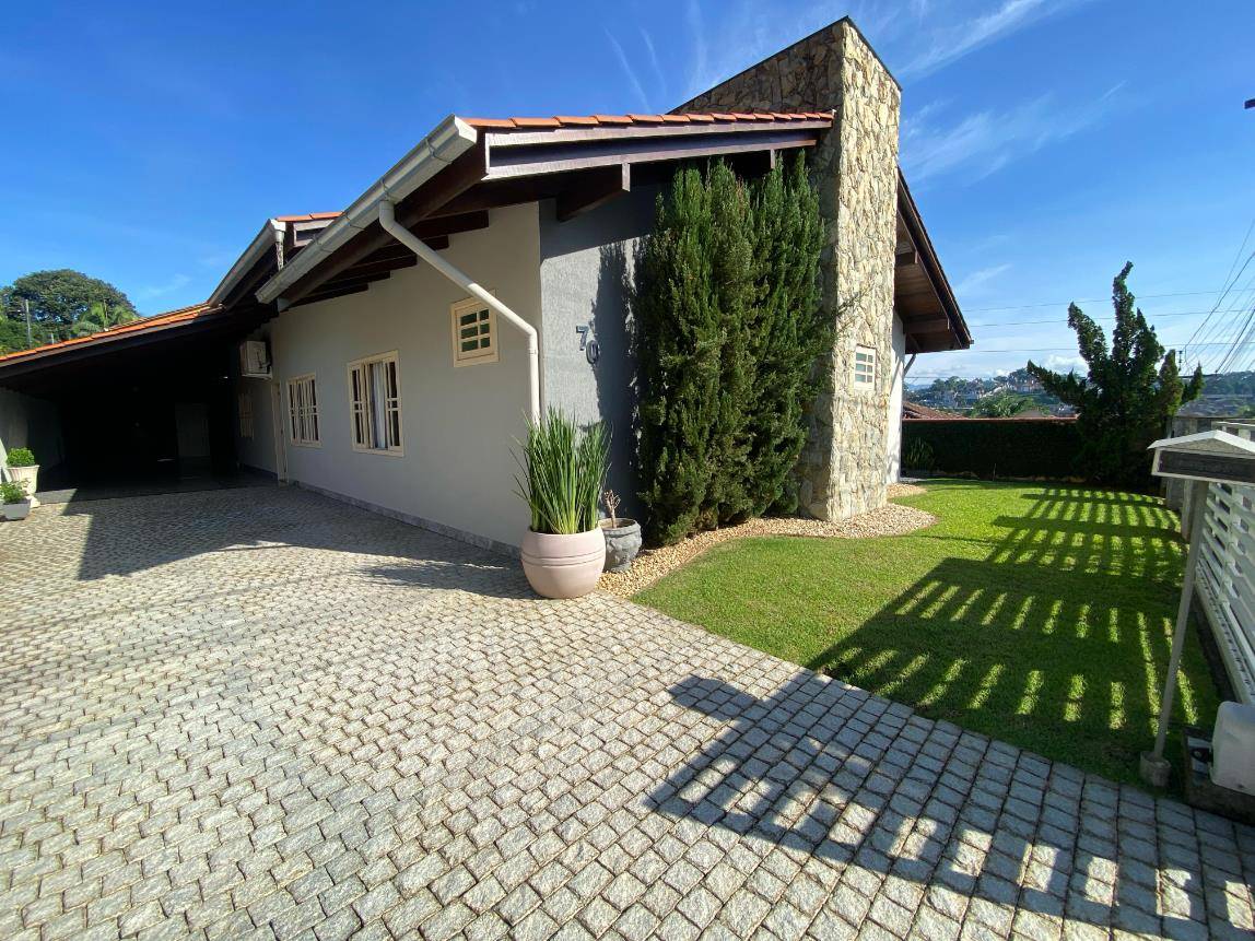 Casa Residencial no Barra do Rio Molha em Jaragua do Sul / SC
