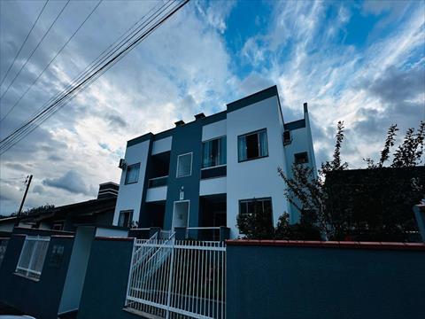 Apartamento no Rio Hern em Schroeder / SC