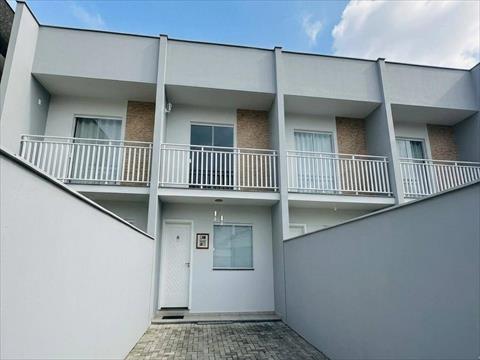 Geminado no Jaragua Esquerdo em Jaragua do Sul / SC