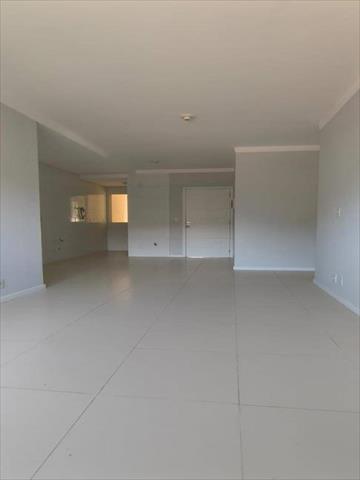 Apartamento no Centro em Guaramirim / SC